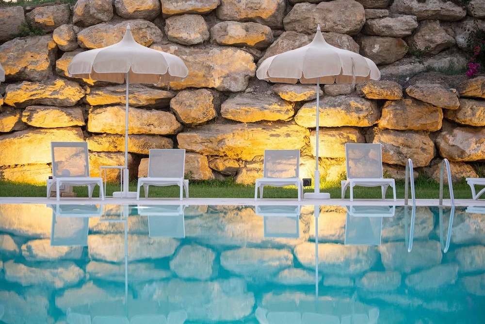 Le Castella Resort & Beach