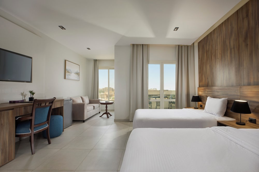 Rivana Residence New Cairo - Pool & GYM Access
