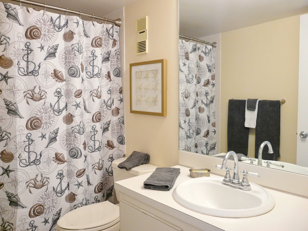 Condo With Pool, View of Clam Bay and Walk to Beach view 2