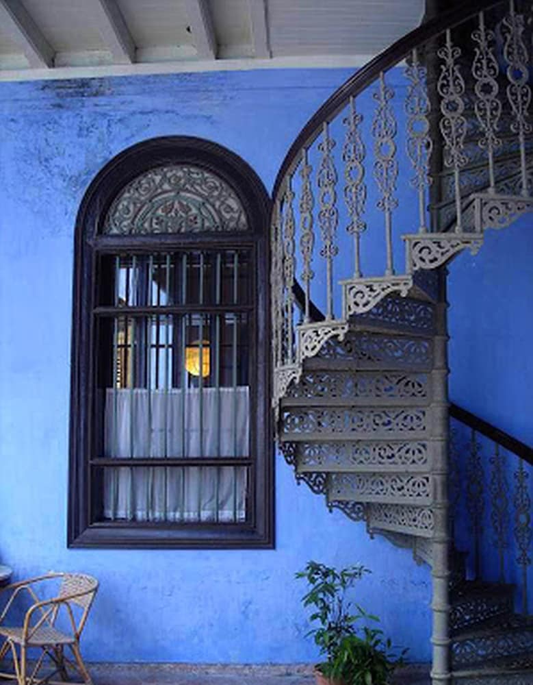 Cheong Fatt Tze - The Blue Mansion 130