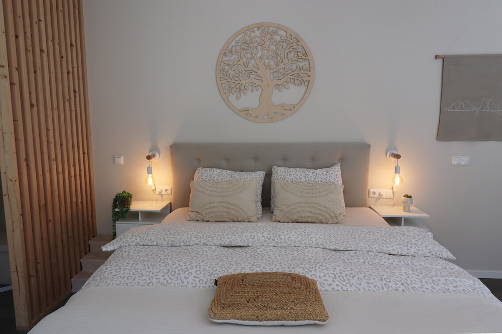 Beautifully Styled Studio Apartment