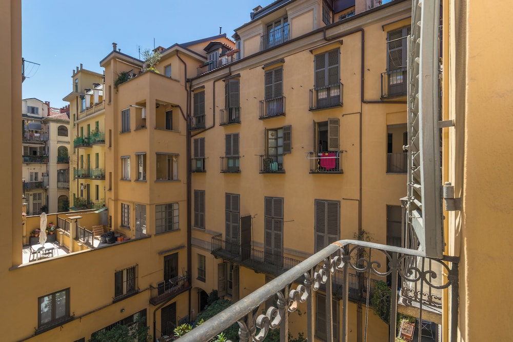 San Carlo Apartment by Wonderful Italy