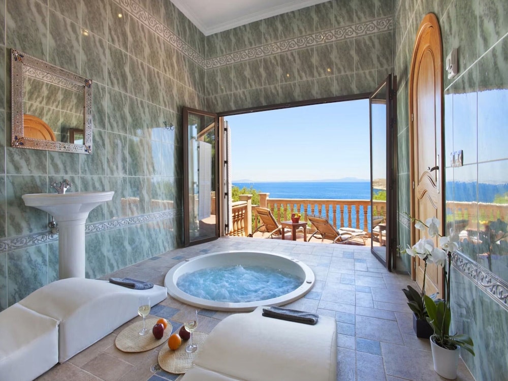 Villa in Tranquil Location