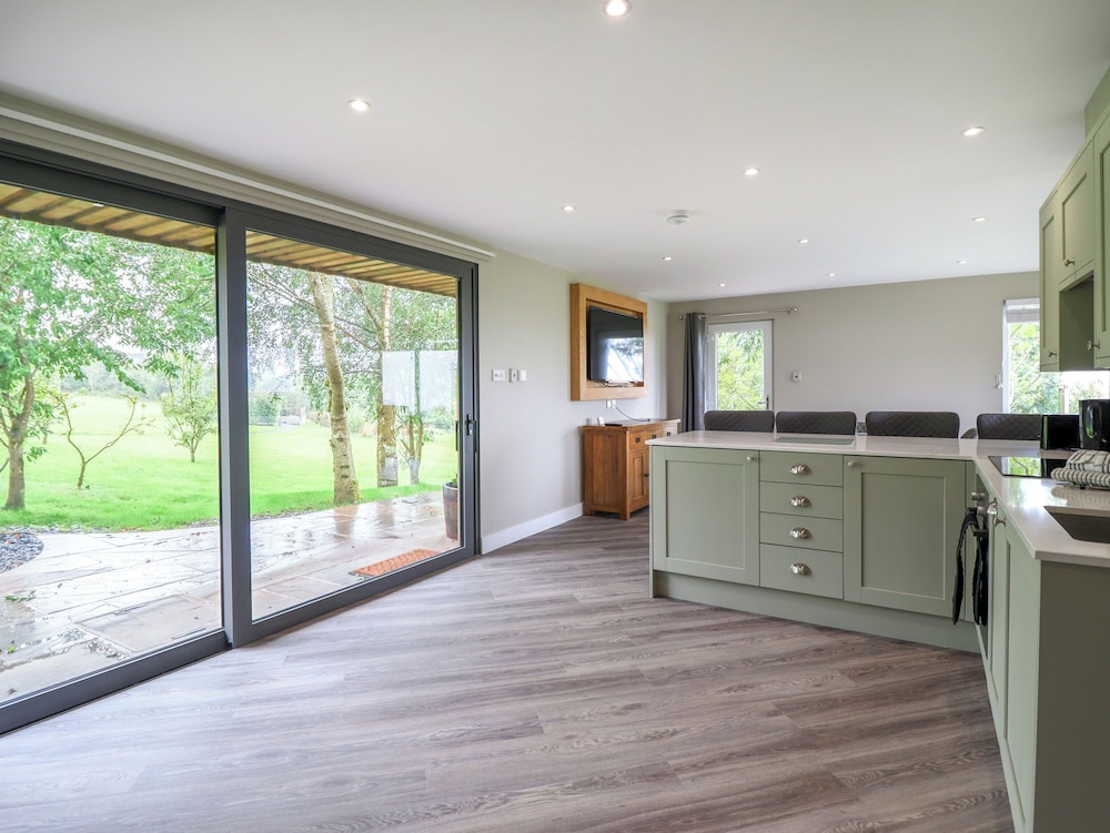 Orchard Lodge