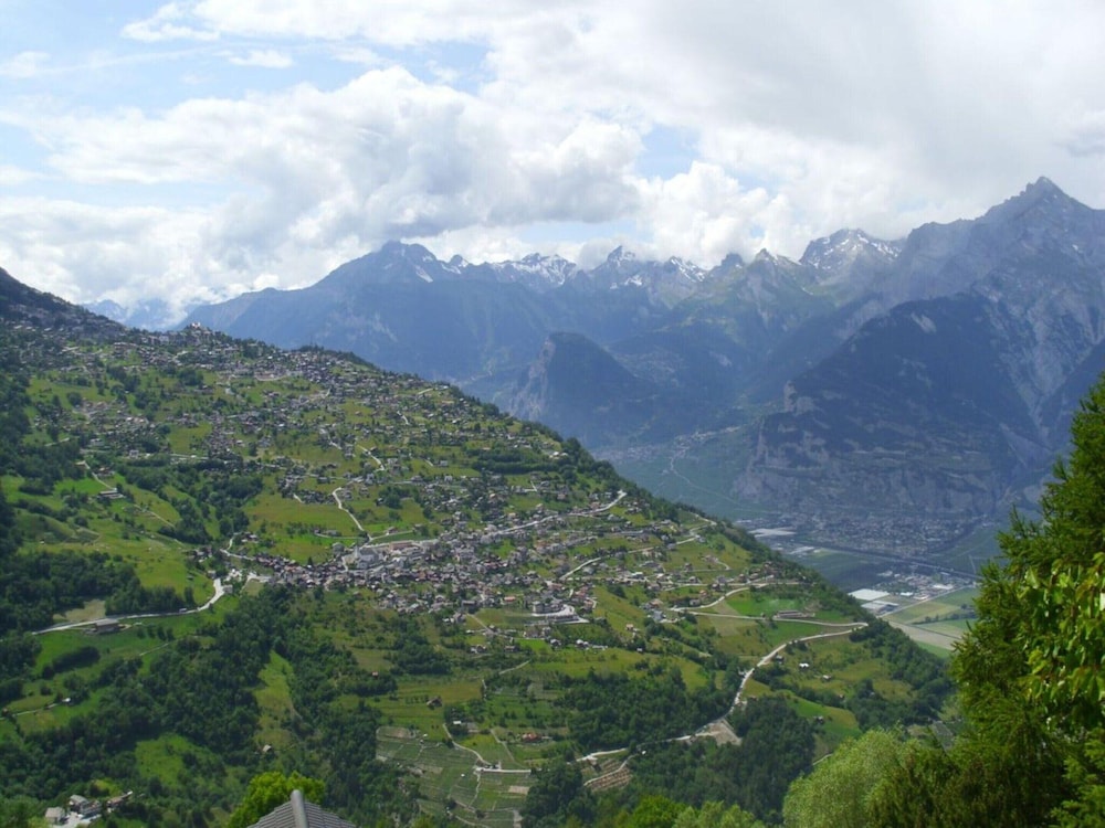 Eanta Sunny & Mountain Chalet 10 Pers