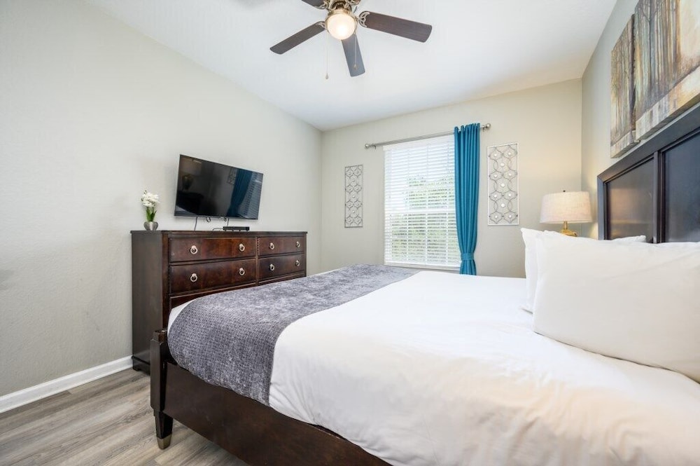 Epic Universe Beautiful Condo, Vista Cay, Orlando-3026