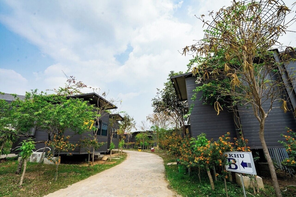 Dragonfly Hotel Nghia Lo - Free Sauna & Onsen