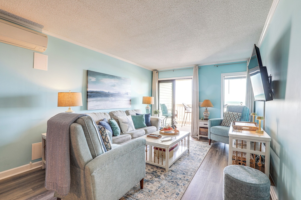Scenic Oceanfront Condo in Myrtle Beach!