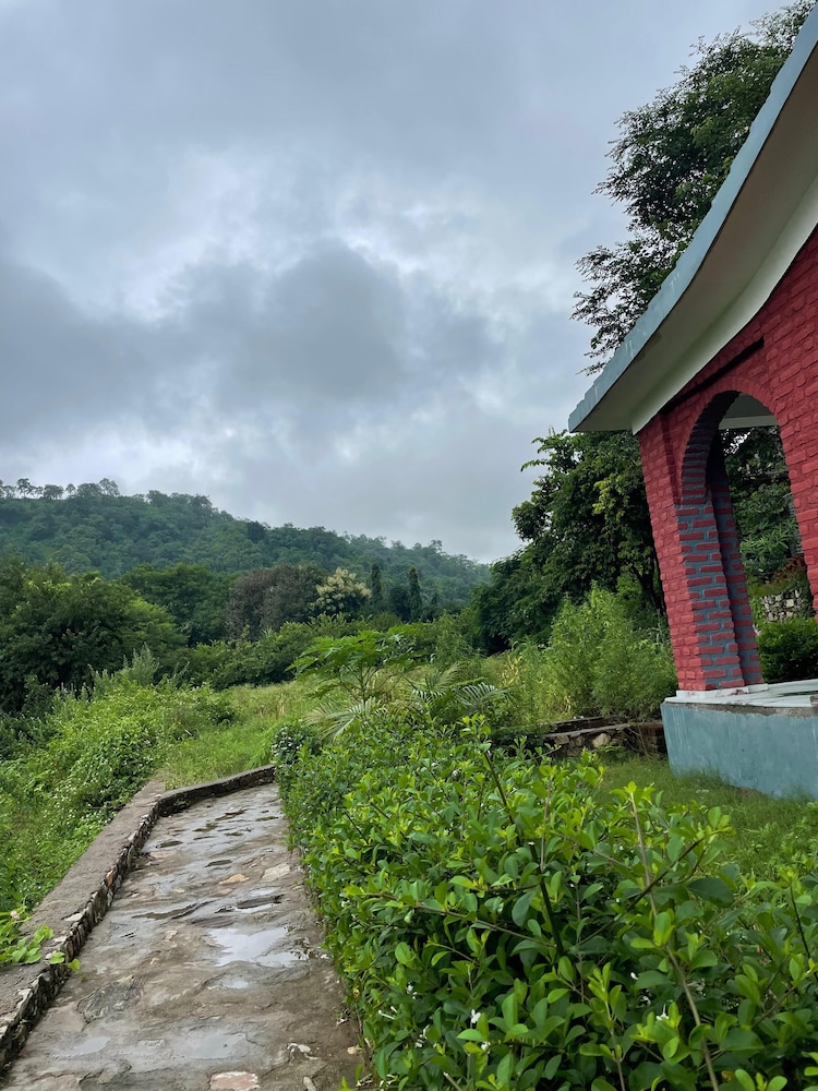 Amrai Valley Resort
