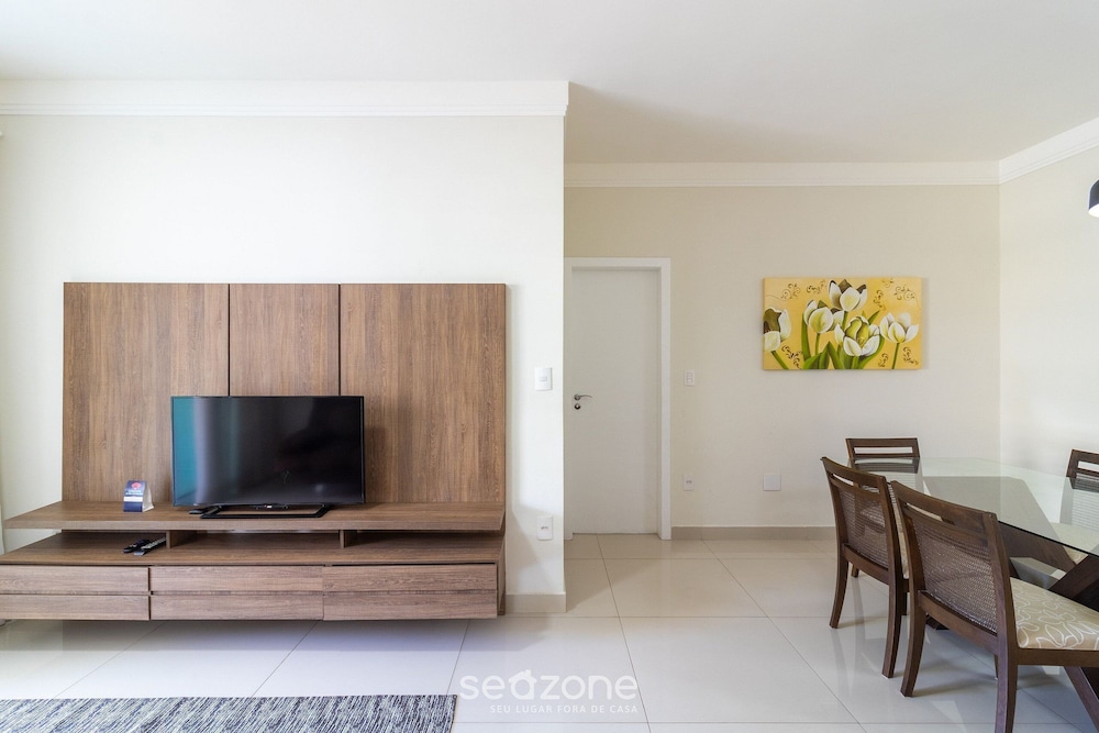 Beaut apt in Praia do Forte, 700m From sea Rbm207
