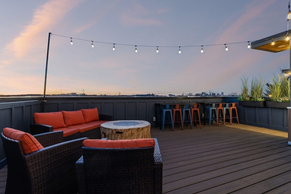 4 Rooftop Decks 4 Hot Tubs Game Rooms Sauna