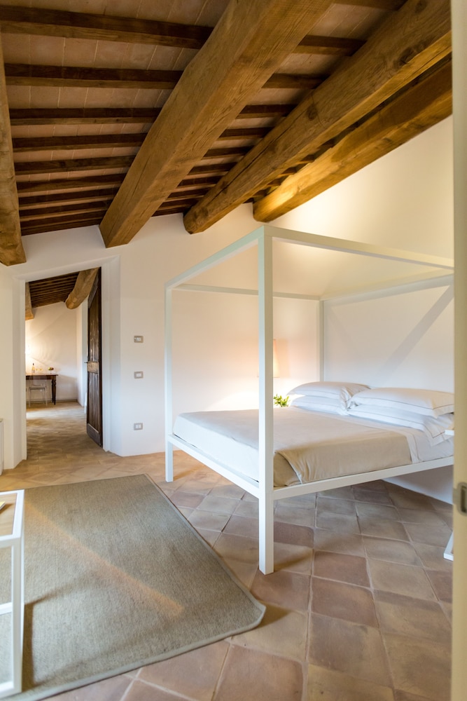 Castello di Ramazzano - Tenute Aliani photo 5