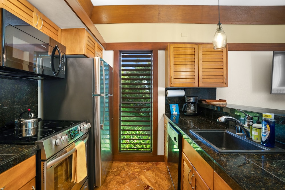 Kauai Kiahuna Plantation #425 1 Bedroom Condo