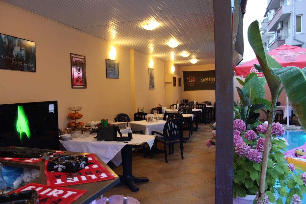 Nessebar Vacations - Hotel Italia Nessebar - Property Image 7