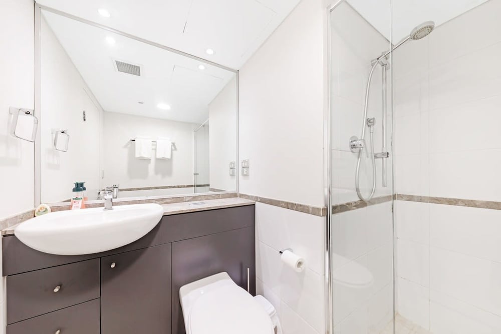 Metawise Sydney CBD Haymarket 2bed Apartment