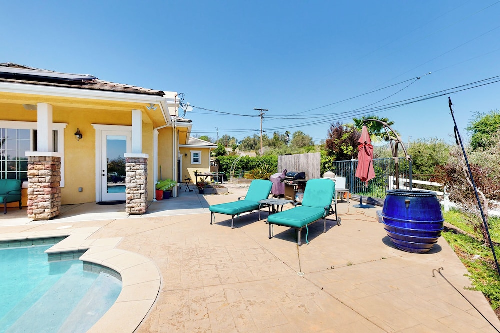 Two Dog-friendly Home, Close to Wine Country