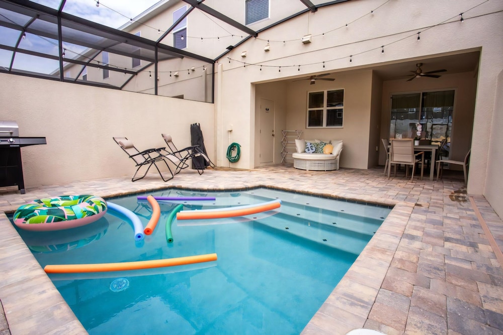 Magic Kingdom House- Brand Luxury Pool Home