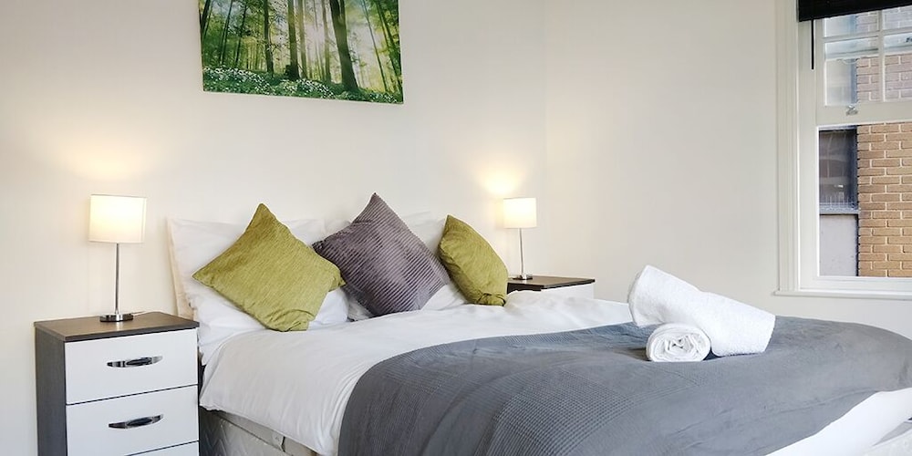 Clifton Apartment