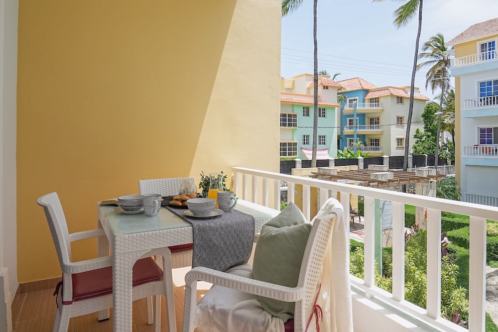Cozy Apartment Close to the Beach