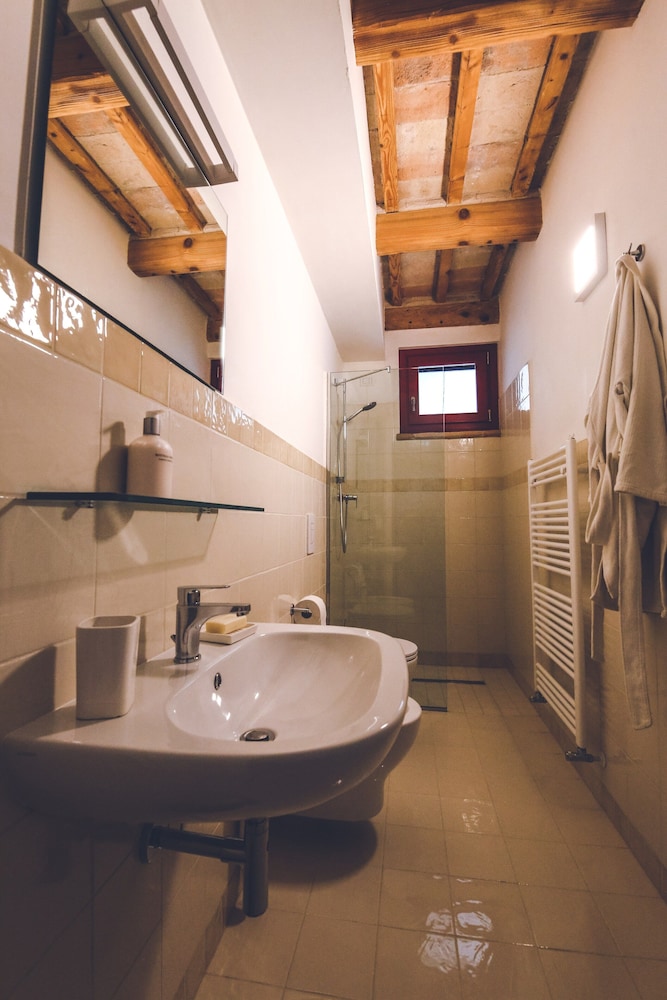 Manor in Marche With Pool & Near Adriatic Beaches
