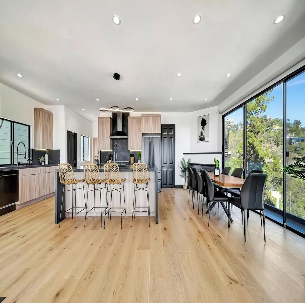 Skyview Estate - Stylish Hollywood Hideaway With Sweeping City Views
