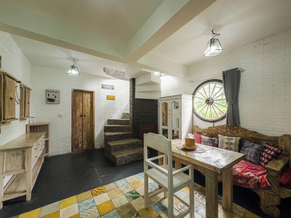 White Cubes Villas
