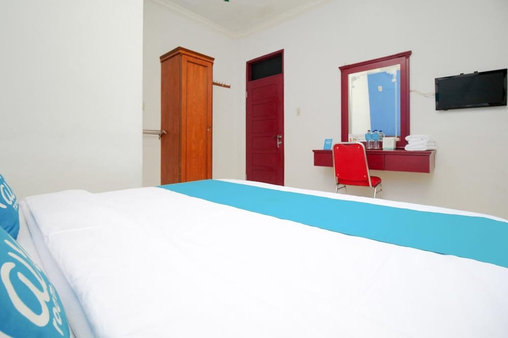 Serena Anggrek Hotel
