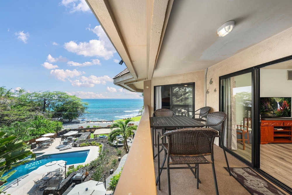 Big Island Royal Kahili A404 2 Bedroom Condo