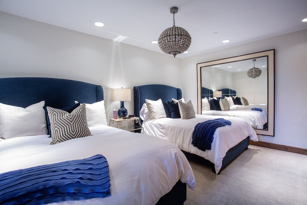 Stag Lodge at Deer Valley Resort - Seven Bedroom Residence with Spa #35 7 Condo