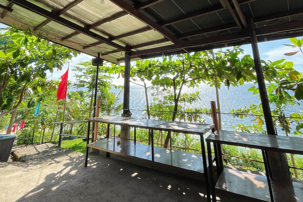 Durhan White Beach Resort powered by Cocotel