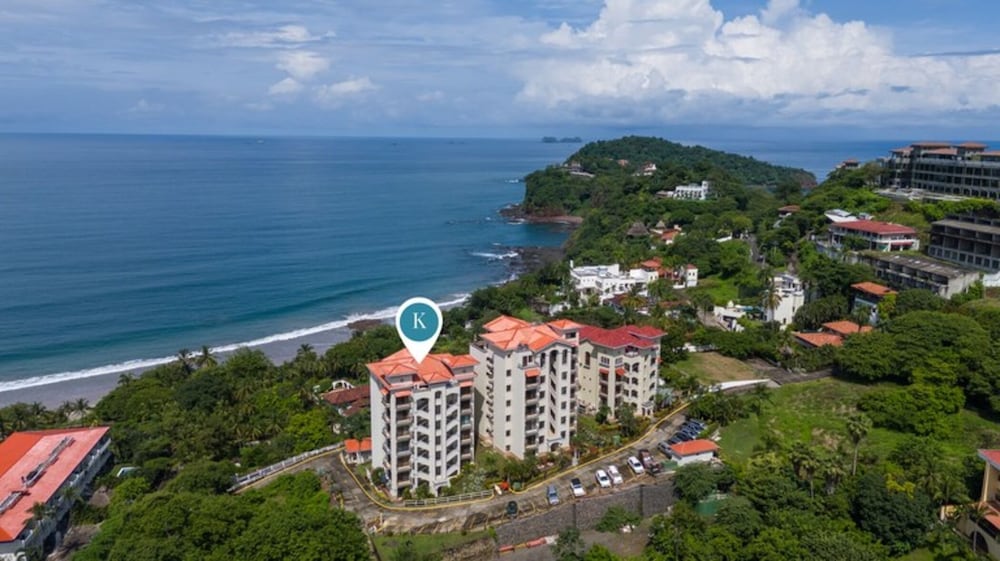 Stunning Condo with Panoramic Beach, Ocean, and Mountain Views in Playa Flamingo