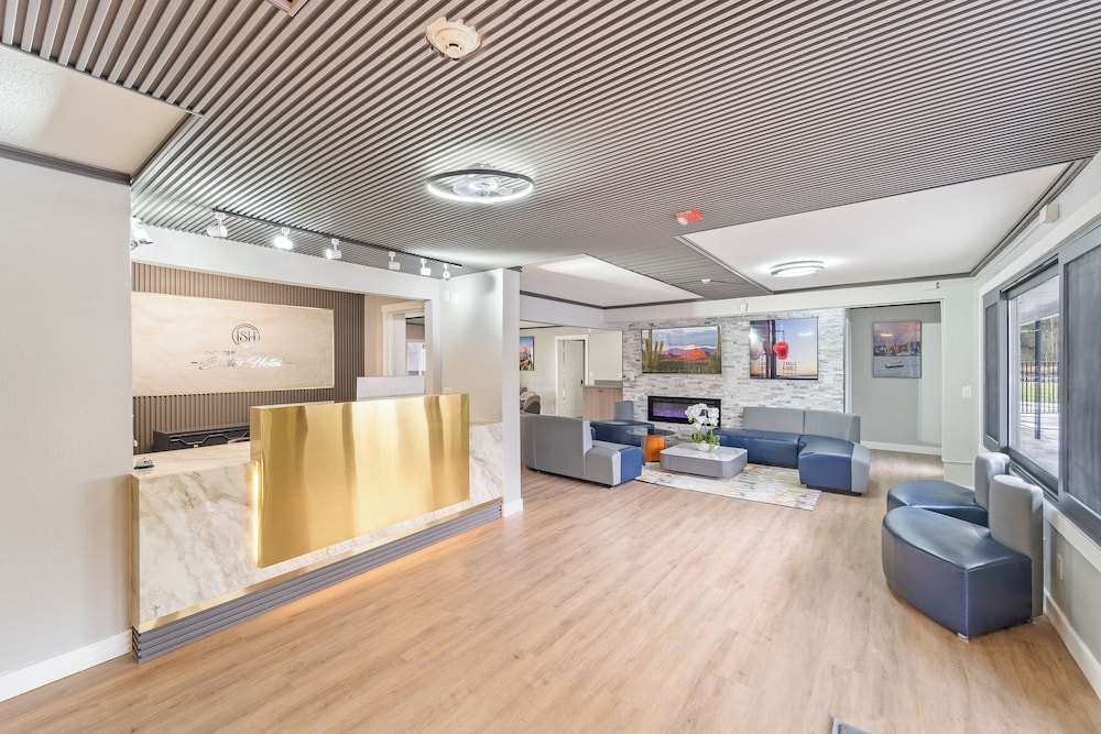 Interurban Suites Hotel view 2