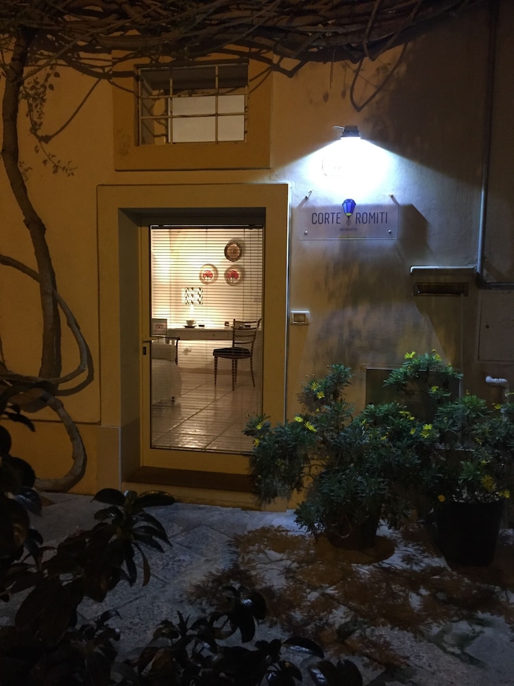 B&B Corte dei Romiti