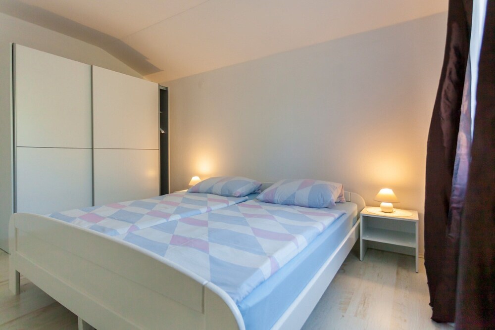 Adorable House Apartment With Roof Terrace view 2