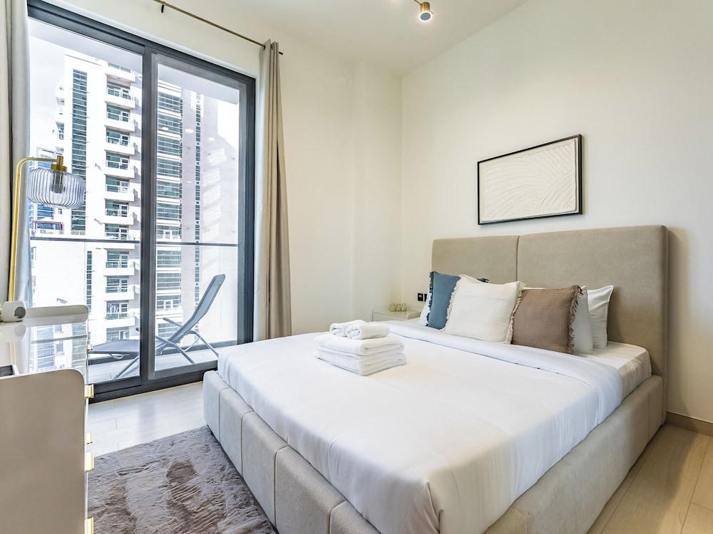 Apt with Artful Interior and Urban Views