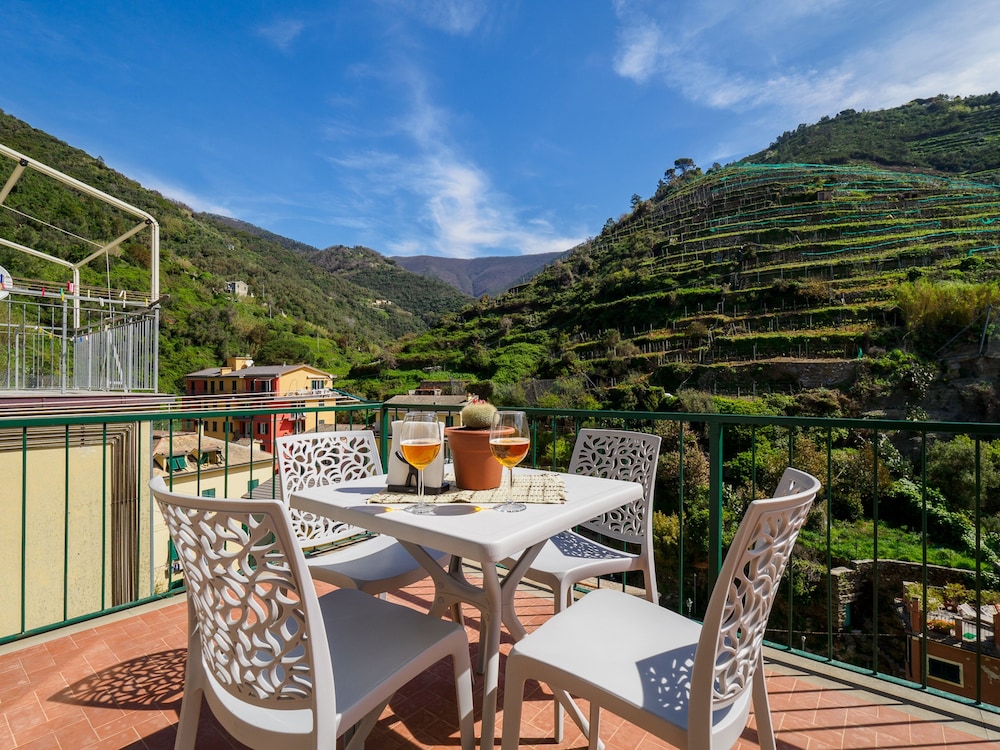 Macaia Apartment