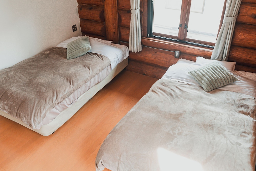 Hakuba Log Hotel Meteor