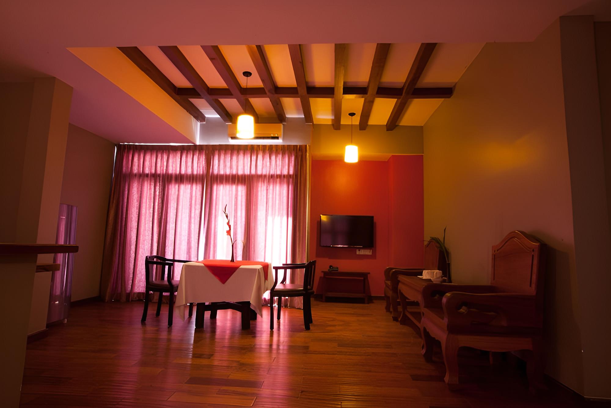 Le Grand Mekong Hotel