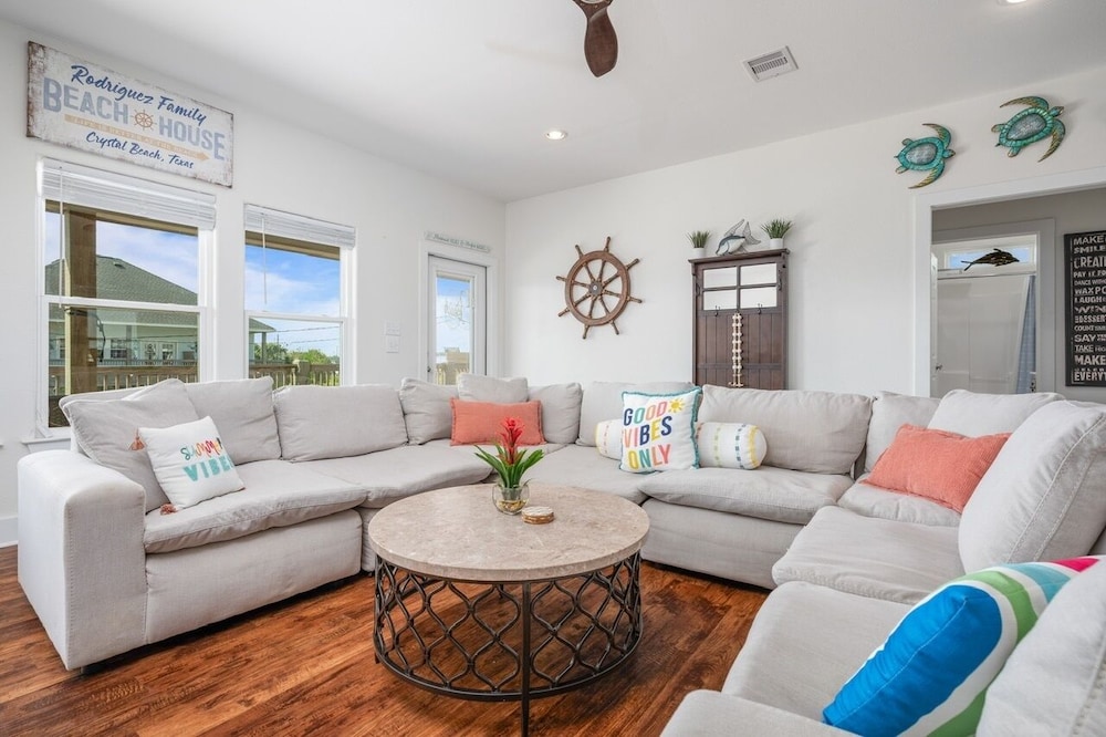 Life's A Beach 3 Bedroom Home