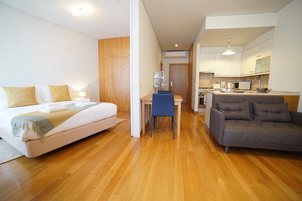 Chiado Apartments
