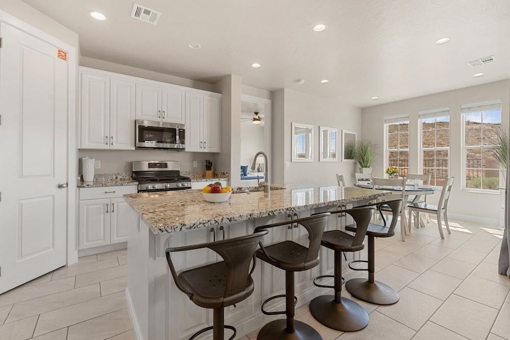 Forever Summer 5 Bedroom Townhouse