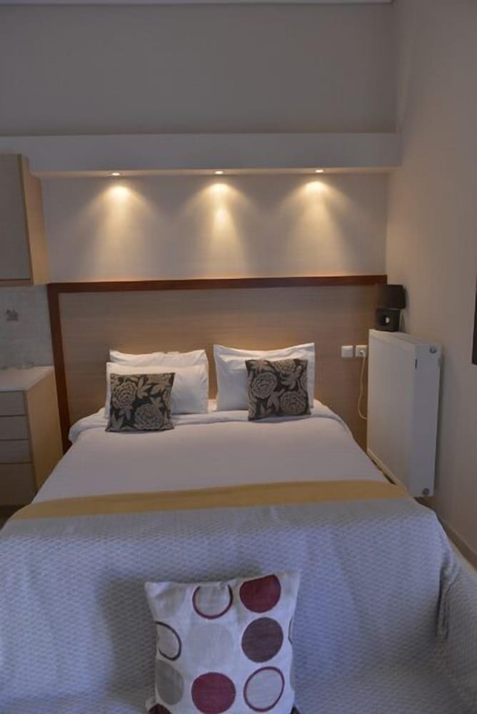 Midia Suites