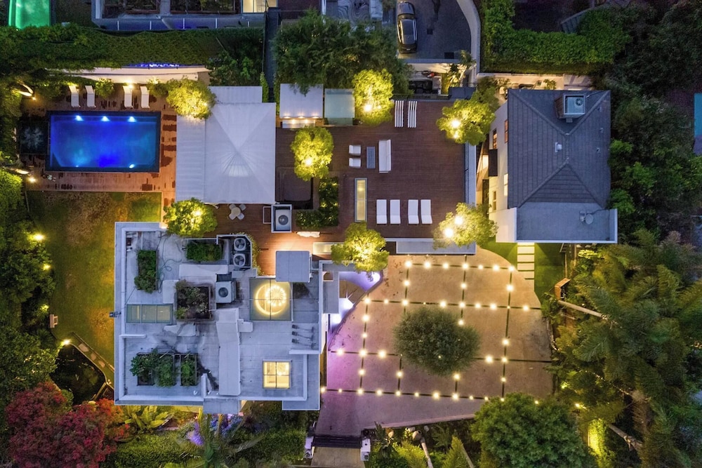 Alta Royale - Exquisite Designer Retreat Near Soho House & Rodeo Drive