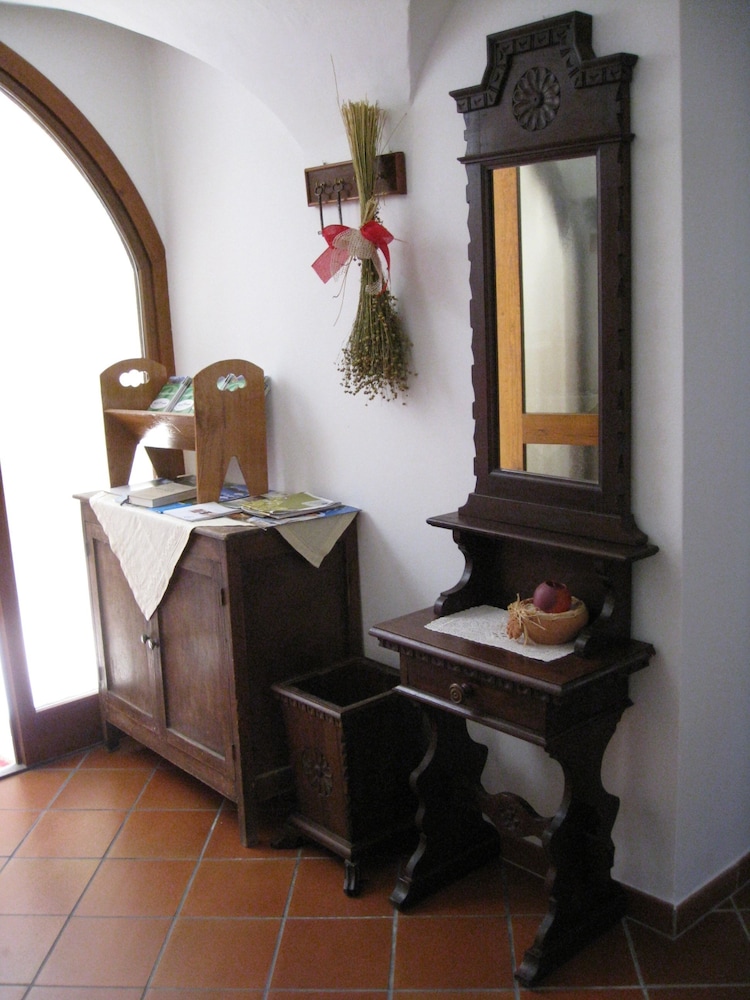 Photo 24