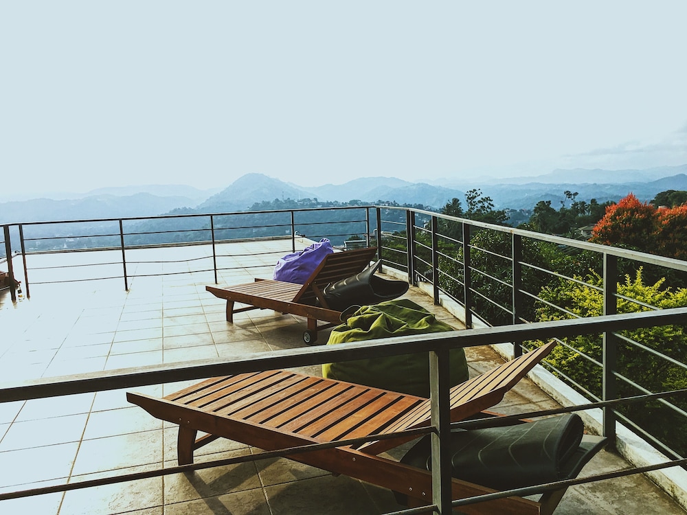 The Kandyan Villa