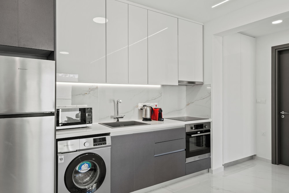 Maestro City Apartments