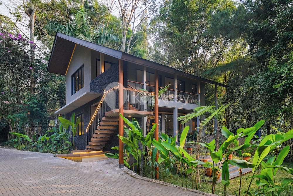Taman Wisata Bougenville by Kozystay