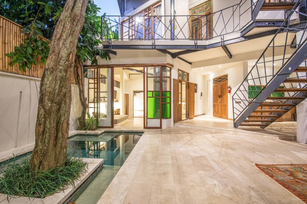 BA Villa 10 2 BR Stylish 2-br Villa With Pool 800m Canggu Beach