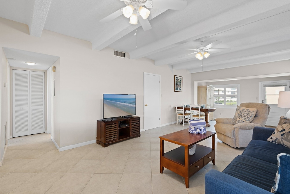 Ocean Club North C104
