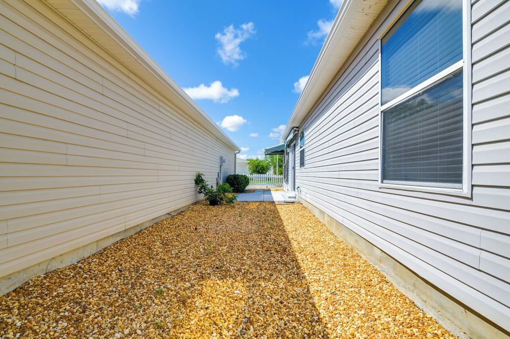 4 Mi to Lake Sumter Landing: Home in The Villages